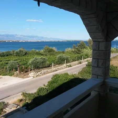 Ruzica Apartments Vir Exterior photo